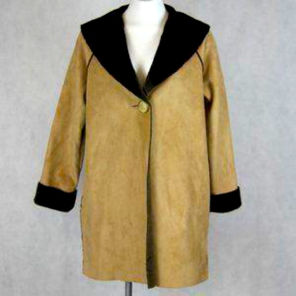 Tan/Brown Suede coat classy look. Single button.